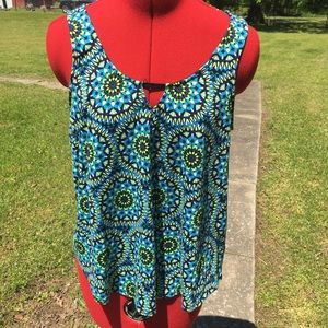 Cute fun spring tank! Eyeshadow!